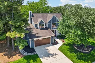 7690 Godfrey Cir, Reynoldsburg, OH 43068 - Photo 1