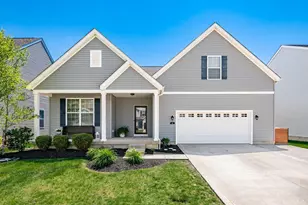 187 Red Oak Ct, Commercial Point, OH 43116 - Photo 2