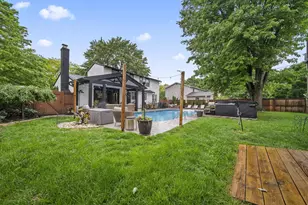 1738 Hickory Hill Dr, Columbus, OH 43228 - Photo 66