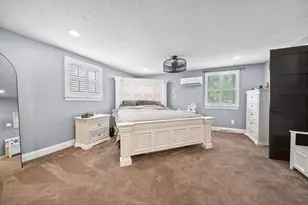 1738 Hickory Hill Dr, Columbus, OH 43228 - Photo 18