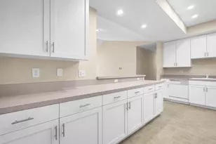 8039 Farm Crossing Cir, Powell, OH 43065 - Photo 20