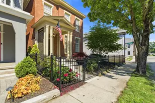 27 Hoffman Ave, Columbus, OH 43205 - Photo 2