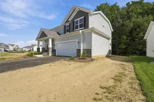 3848 Colts Reign Dr, Powell, OH 43065 - Photo 2