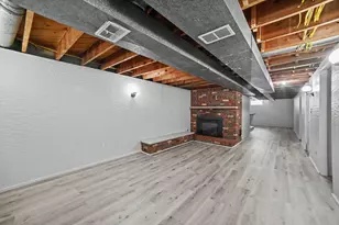 885 W Perry St, Bucyrus, OH 44820 - Photo 26