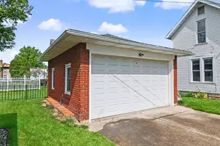 524 E Oakwood Ave, Bucyrus, OH 44820 - Photo 34