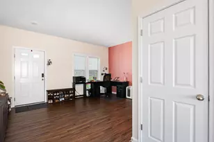 1120 Cabell Ct, London, OH 43140 - Photo 4