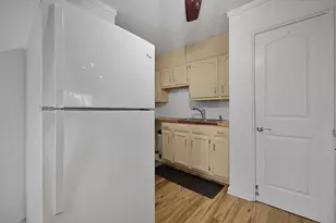 1674 Geraldine Ave, Columbus, OH 43219 - Photo 22