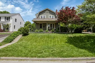 110 W Dunedin Rd, Columbus, OH 43214 - Photo 2