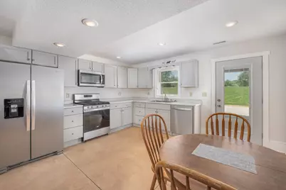 11540 Airport Road, Mount Vernon, OH 43050 - Photo 16
