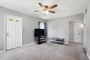 150 Lennox Ave, Columbus, OH 43228 - Photo 10