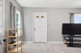 150 Lennox Ave, Columbus, OH 43228 - Photo 8