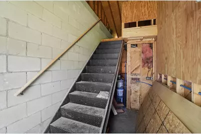 150 Lennox Avenue, Columbus, OH 43228 - Photo 68
