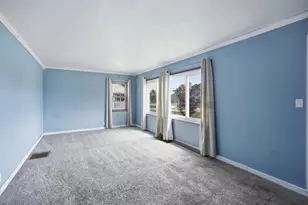 708 Portland Way N, Galion, OH 44833 - Photo 2