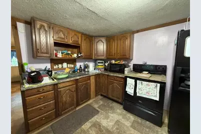 685 N Walnut Street, Logan, OH 43138 - Photo 10