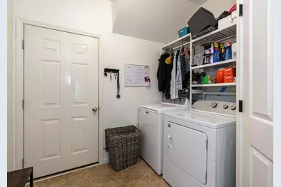 600 Redwood Lane, Lewis Center, OH 43035 - Photo 24