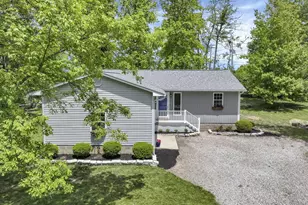 1366 Windsor Ct, Circleville, OH 43113 - Photo 6
