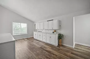 1921 W Cook Rd, Mansfield, OH 44906 - Photo 6