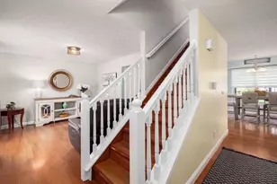 6411 Antoinette Ct, Grove City, OH 43123 - Photo 2