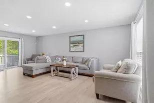 2966 Gratz Ridge Rd, Grove City, OH 43123 - Photo 2