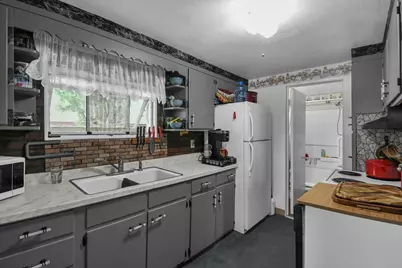 1888 S Wiley Street, Crestline, OH 44827 - Photo 8