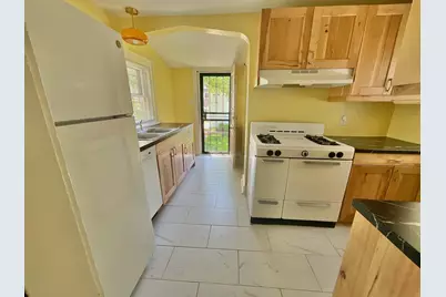 261 N Wheatland Avenue, Columbus, OH 43204 - Photo 8