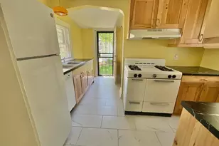 261 N Wheatland Ave, Columbus, OH 43204 - Photo 8