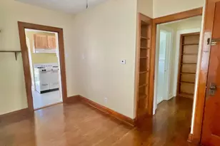 261 N Wheatland Ave, Columbus, OH 43204 - Photo 6