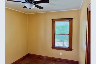 261 N Wheatland Avenue, Columbus, OH 43204 - Photo 14