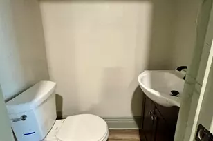 354 Whitethorne Ave, Columbus, OH 43223 - Photo 6