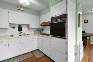 1323 Eisenhower Ave, Mansfield, OH 44904 - Photo 8
