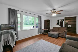 1323 Eisenhower Ave, Mansfield, OH 44904 - Photo 6