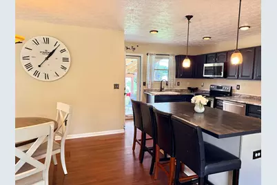 6397 Ambleside Drive, Columbus, OH 43229 - Photo 14