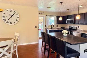 6397 Ambleside Dr, Columbus, OH 43229 - Photo 14