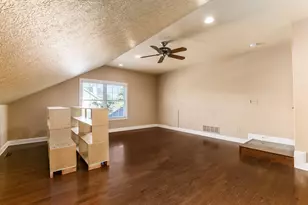 8066 Summerhouse Dr W, Dublin, OH 43016 - Photo 60