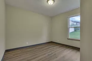 638 Licking View Dr, Heath, OH 43056 - Photo 24