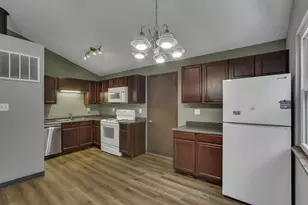 638 Licking View Dr, Heath, OH 43056 - Photo 16