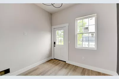 88 E Innis Avenue, Columbus, OH 43207 - Photo 22