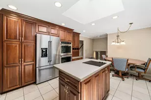 2869 N Star Rd, Columbus, OH 43221 - Photo 10
