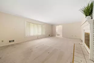 2869 N Star Rd, Columbus, OH 43221 - Photo 22