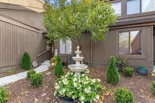 2093 Brookhurst Ave, Columbus, OH 43229 - Photo 4