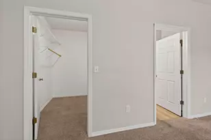 136 Villamere Dr, Columbus, OH 43213 - Photo 32