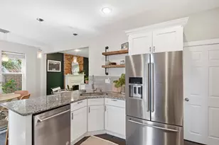 950 Mt Pleasant Ave, Columbus, OH 43201 - Photo 16
