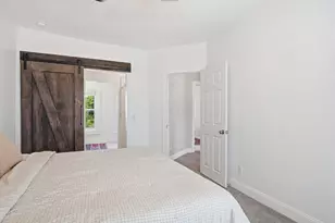 950 Mt Pleasant Ave, Columbus, OH 43201 - Photo 28