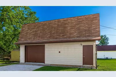 113 E 2nd Street, Hebron, OH 43025 - Photo 2