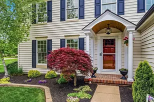 7691 Godfrey Cir, Reynoldsburg, OH 43068 - Photo 2
