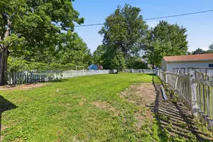 240 W 3rd St, Marysville, OH 43040 - Photo 24