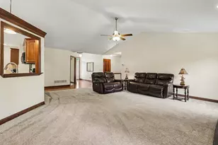 42 Millstone Cir, Pataskala, OH 43062 - Photo 6