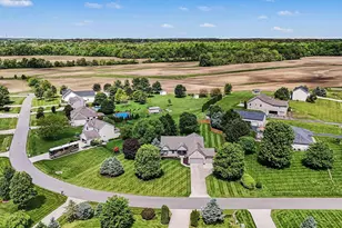 42 Millstone Cir, Pataskala, OH 43062 - Photo 4