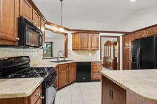 42 Millstone Cir, Pataskala, OH 43062 - Photo 18