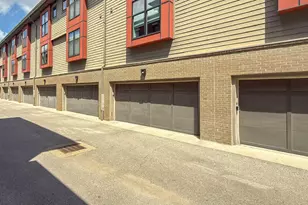 109 Aston Row Ln, Columbus, OH 43201 - Photo 32